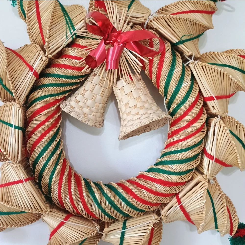 Vintage Holiday Scandinavian Swedish Woven Straw Star Christmas Wreath 21